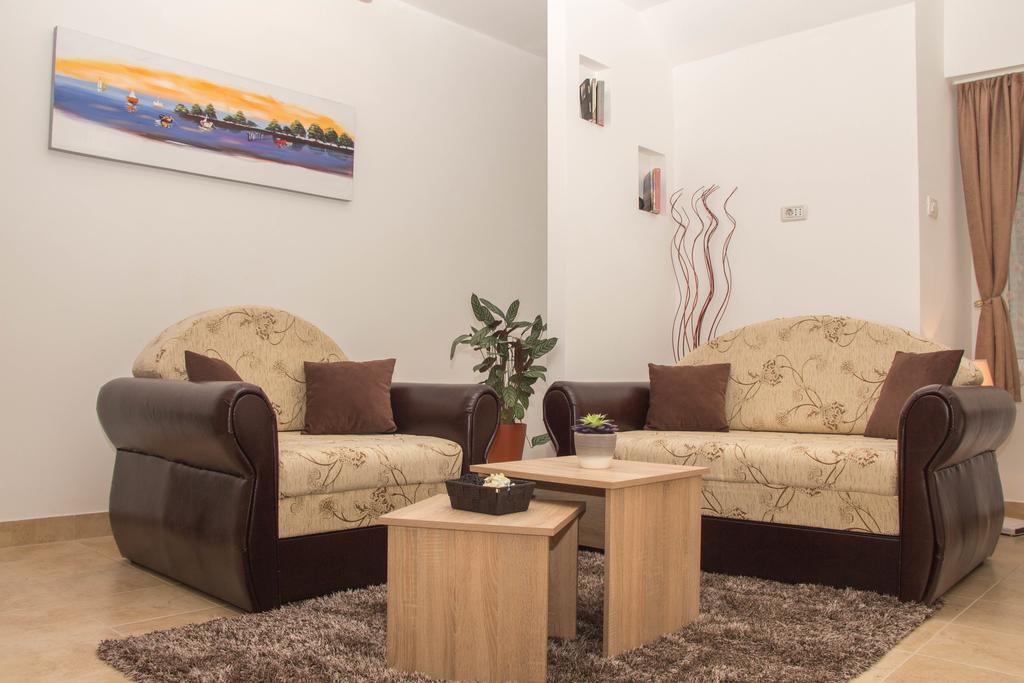 Apartments Matijasevic Nikšić Buitenkant foto