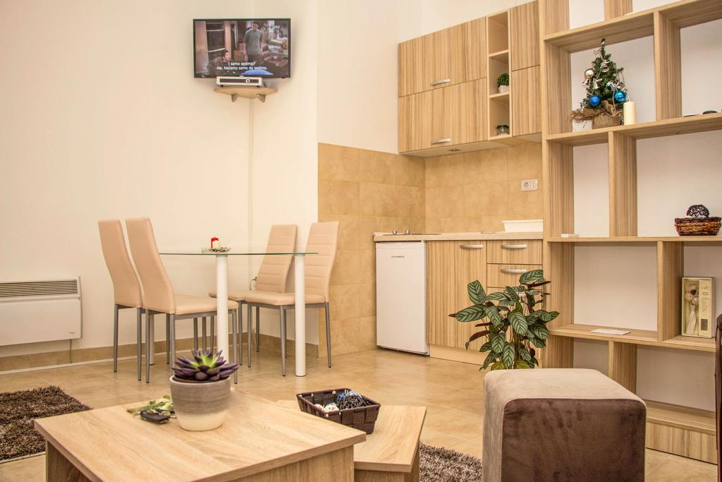 Apartments Matijasevic Nikšić Buitenkant foto